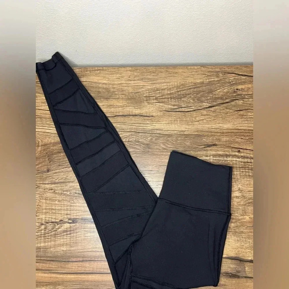 Lululemon Wunder Under Pant (Hi-Rise) *Tech Mesh 28" size 6 - Picture 5 of 5